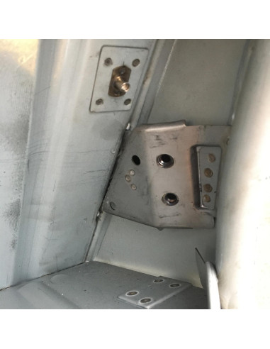 PATTE FIXATION CHARNIÈRE SUPÉRIEURE PORTE...