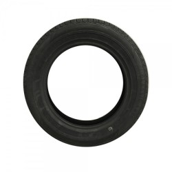 LOT DE 4 PNEUS TUBELESS 135 R 15 PROFILE D'ÉPOQUE