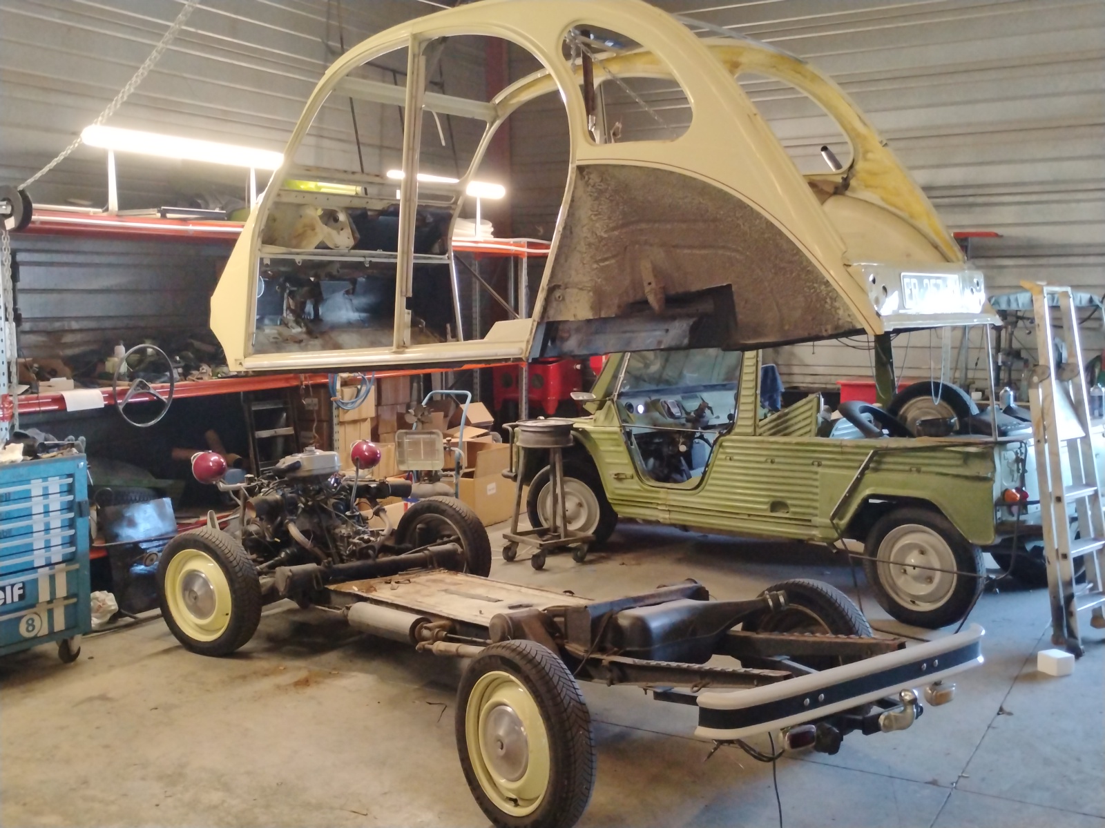 Atelier MCDA entretien réparation et restauration Méhari et 2CV